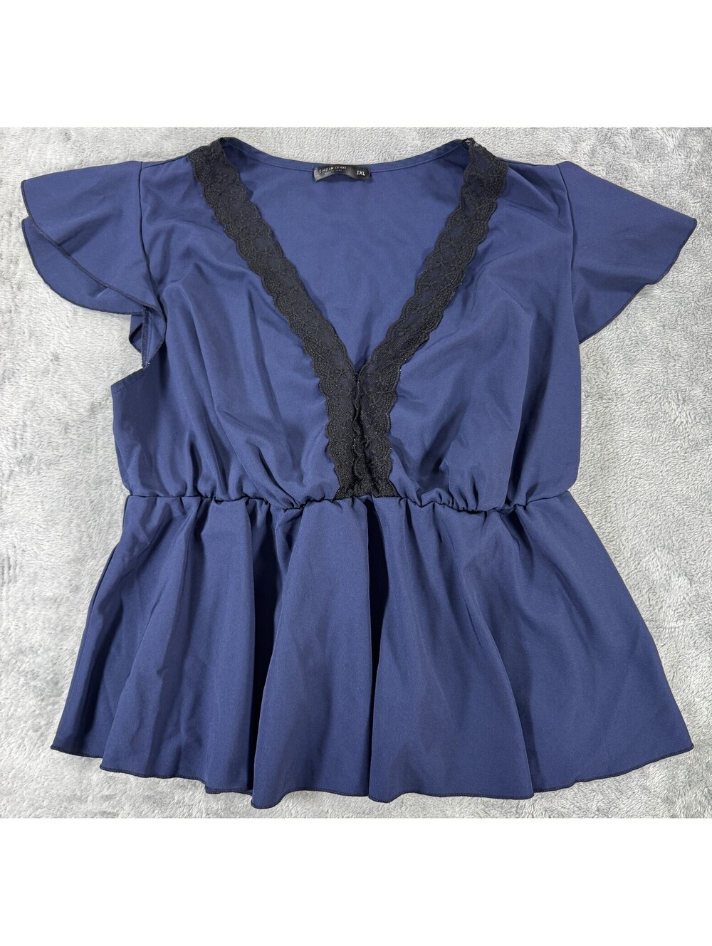 Shein Curve Navy Blue Plus Size 1XL Peplum Blouse with Black Lace Trim